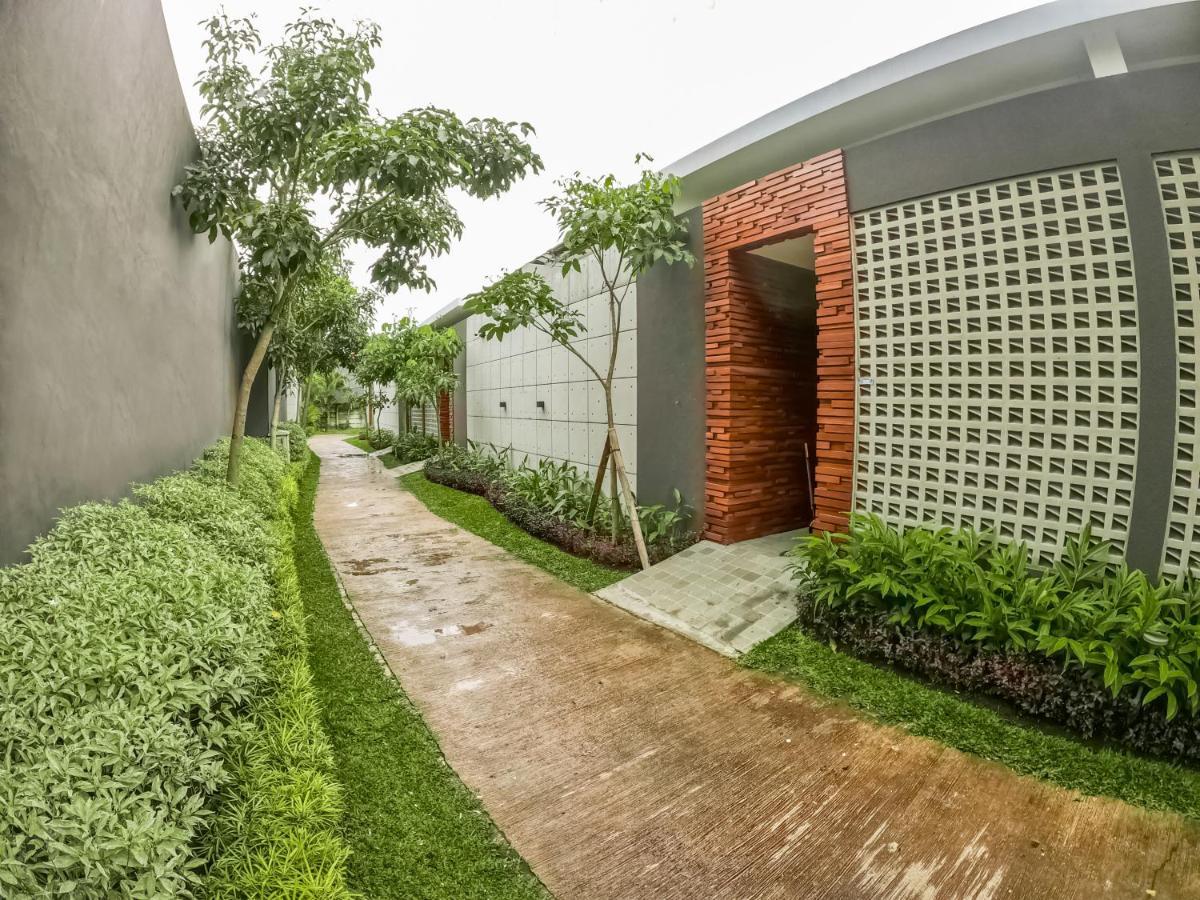 Villa Carmela Batu By Kingspark 8 Экстерьер фото